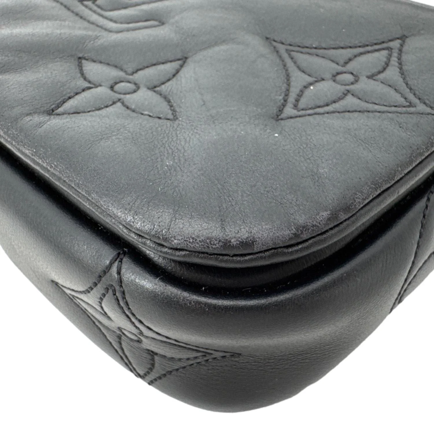 LOUIS VUITTON Calfskin Bubblegram Leather Wallet on Strap Bag Black - Image 7
