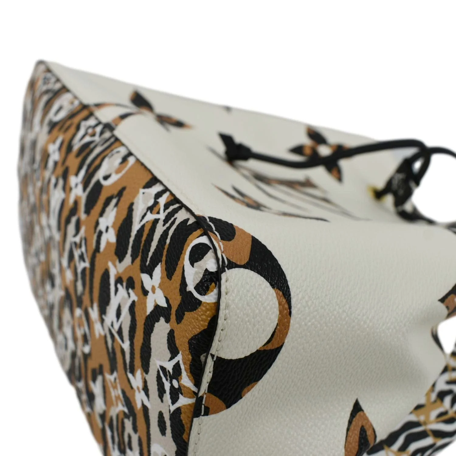 LOUIS VUITTON Neonoe Giant Jungle Canvas Shoulder Bucket Bag Ivory - Image 10