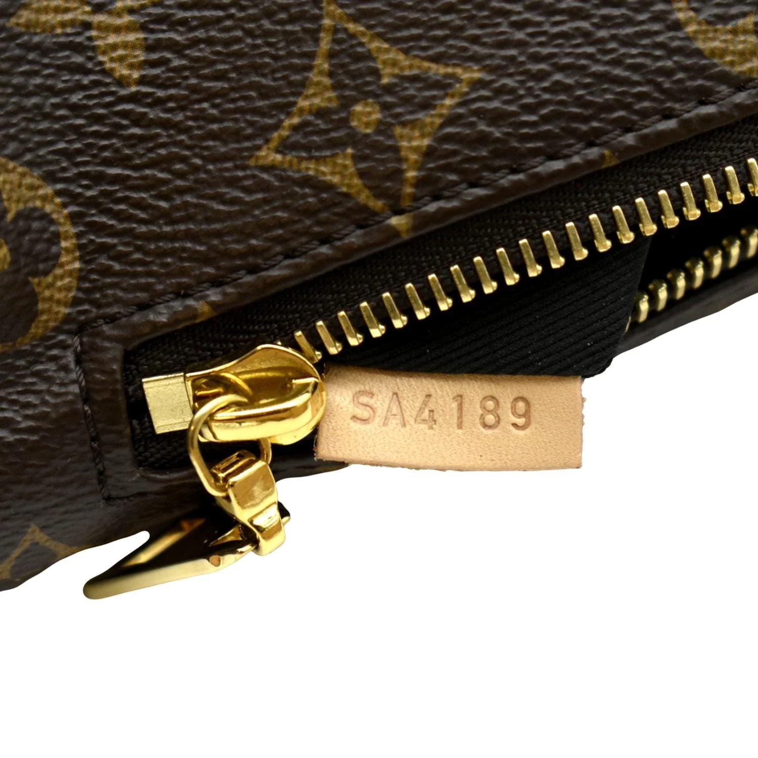 LOUIS VUITTON Monogram Canvas Bumbag Brown - Image 12
