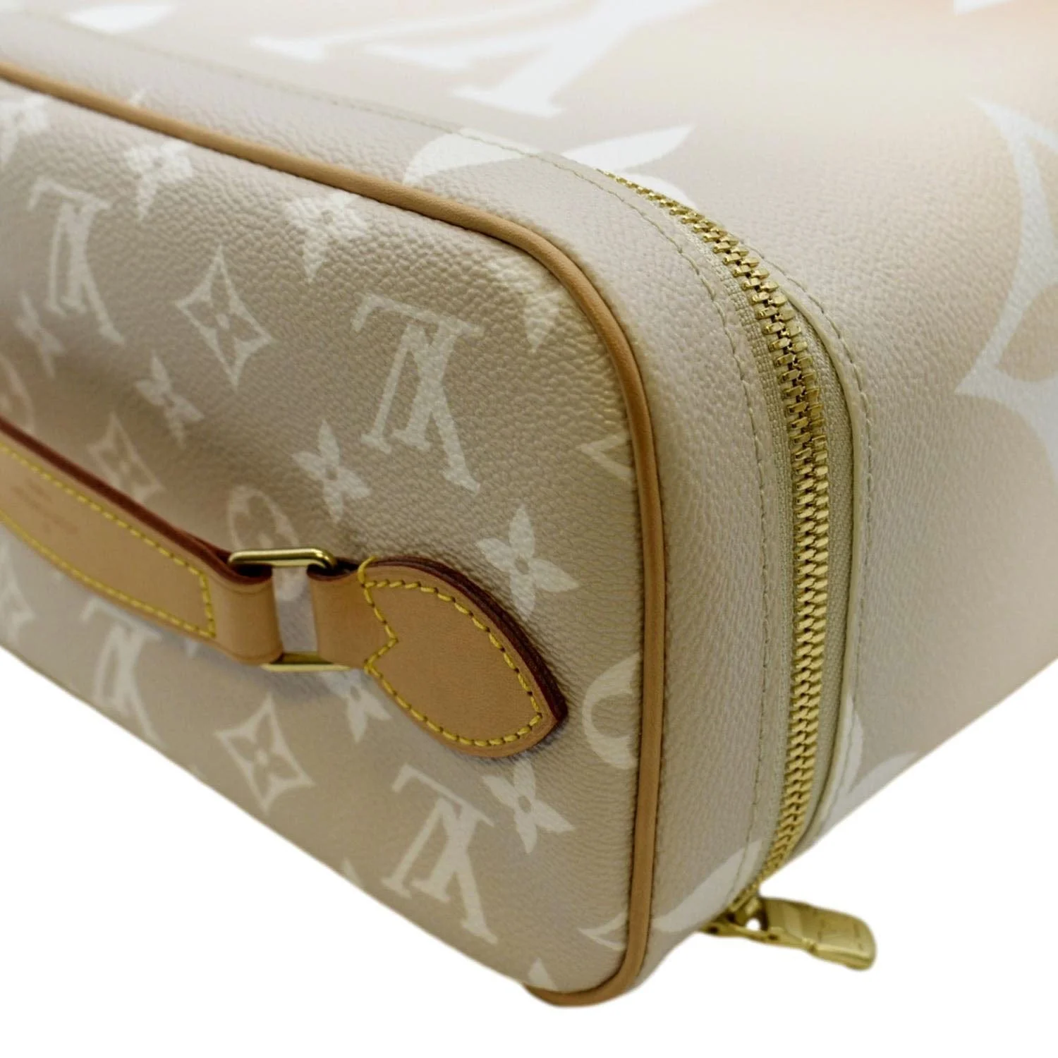 LOUIS VUITTON By The Pool Nice BB Monogram Giant Canvas Vanity Case Brume - Image 6