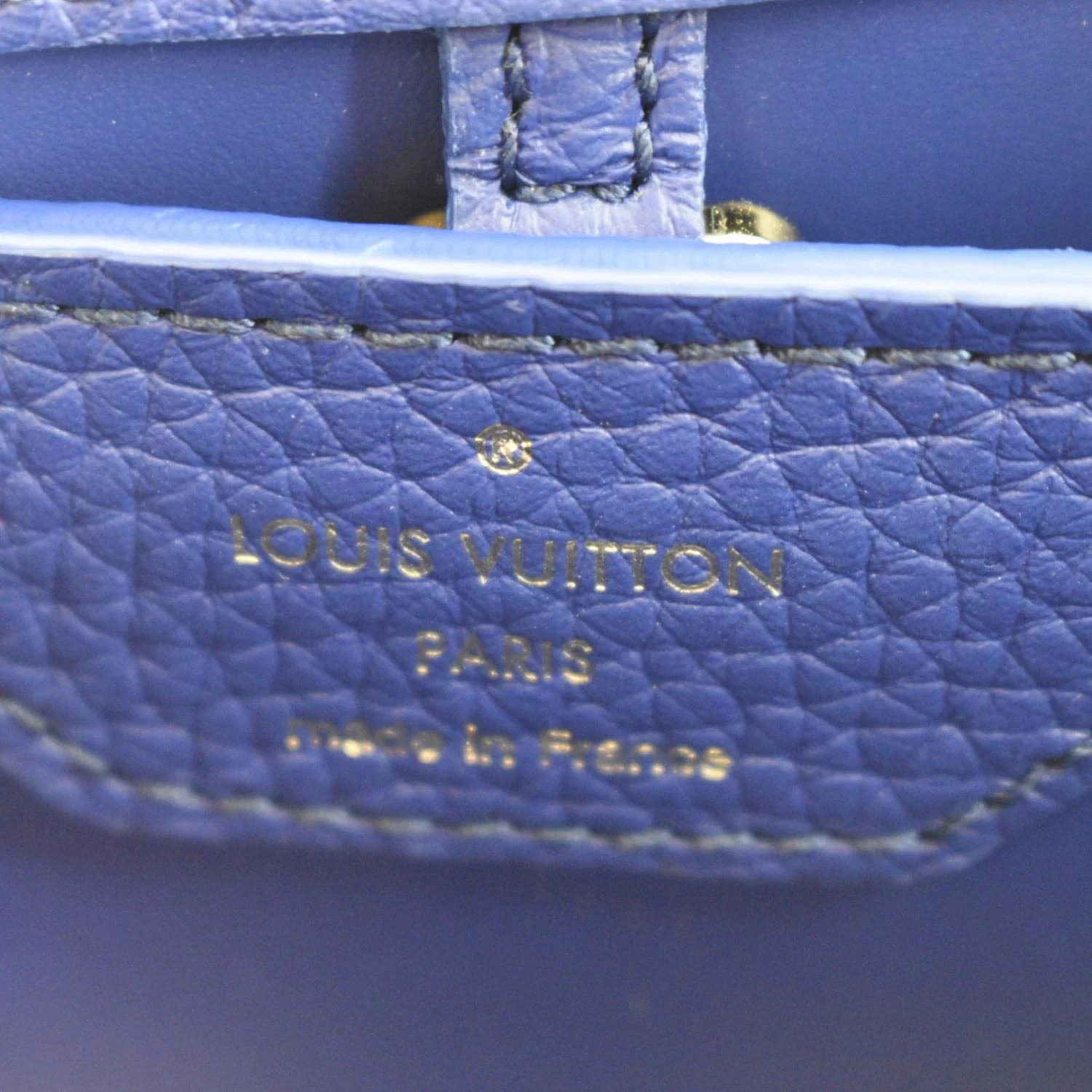 LOUIS VUITTON Capucines Taurillon Leather Shoulder Bag Blue - Image 14