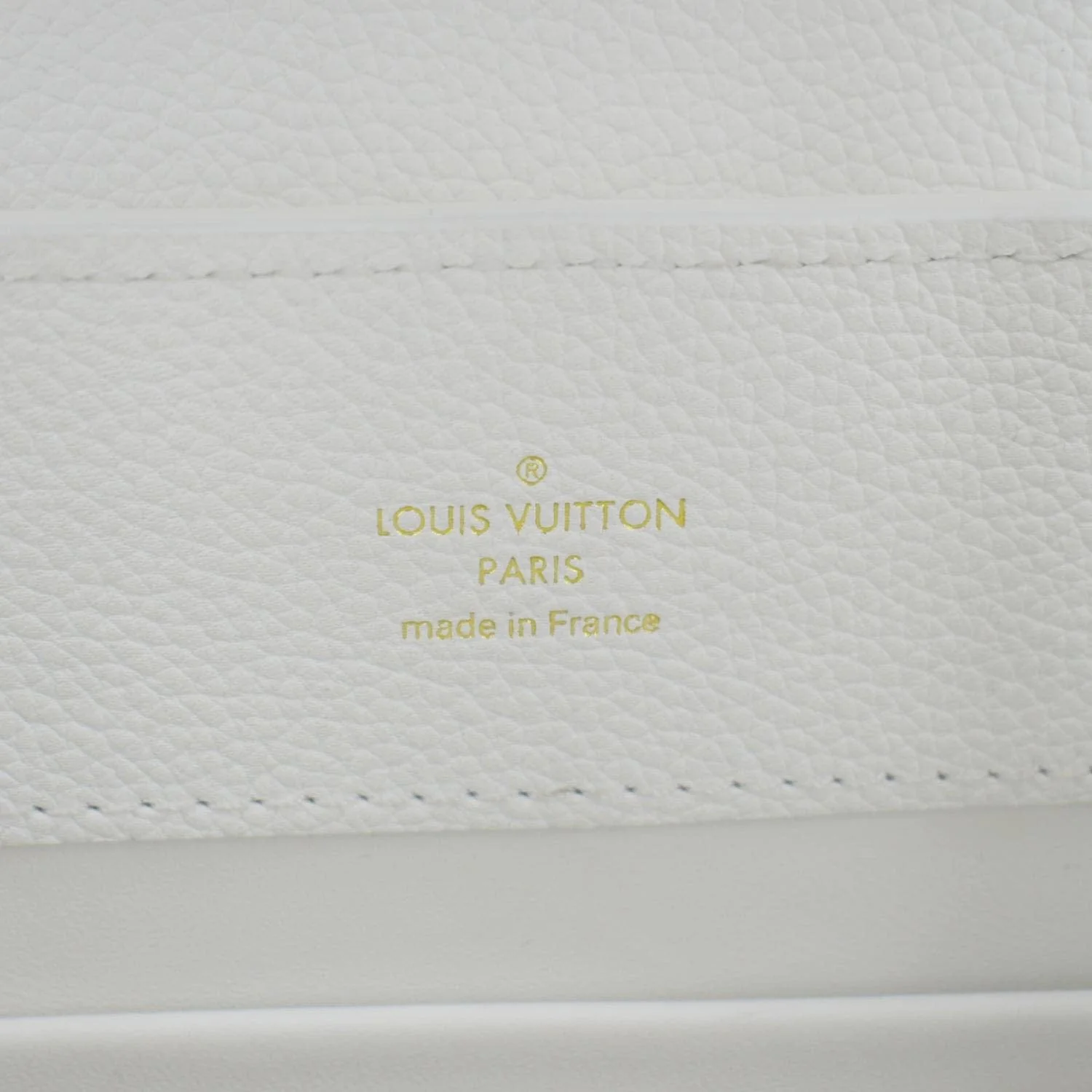 LOUIS VUITTON Capucines East-West MM Leather Crossbody Bag White - Image 11