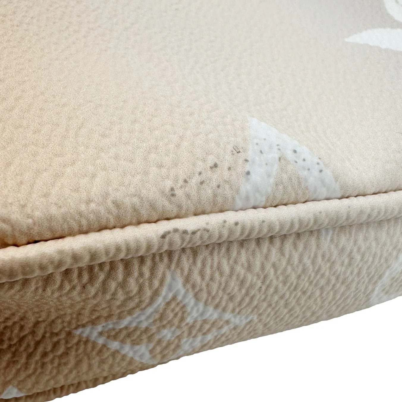 LOUIS VUITTON Multi Pochette Accessories Mini By the Pool Chain Clutch Bag Brume - Image 13