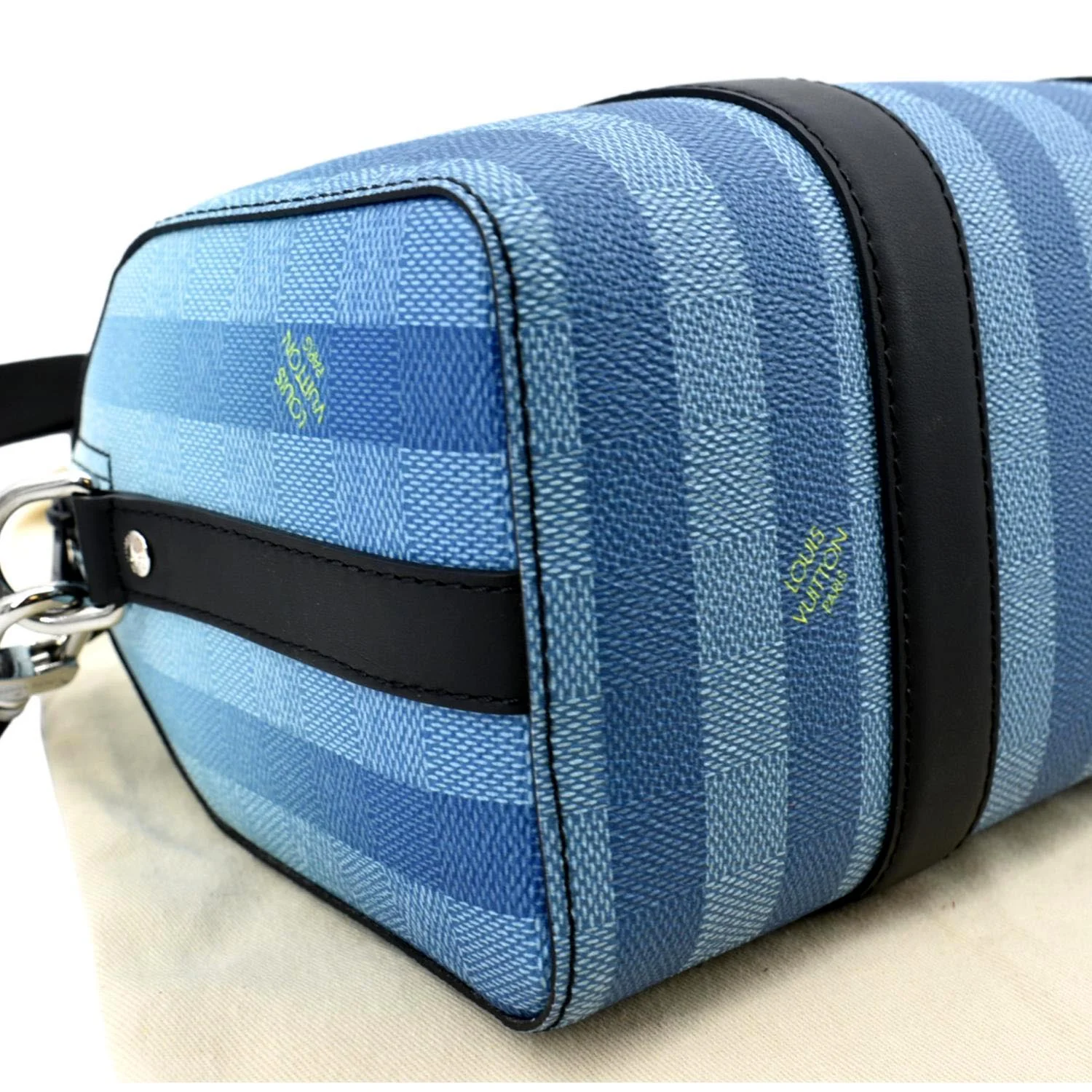 LOUIS VUITTON City Keepall Damier Stripes Shoulder Bag Gradient Blue - Image 6