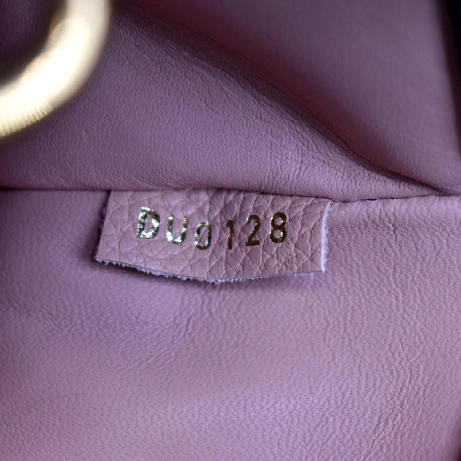 LOUIS VUITTON City Steamer Leather Shoulder Bag Magnolia - Image 13