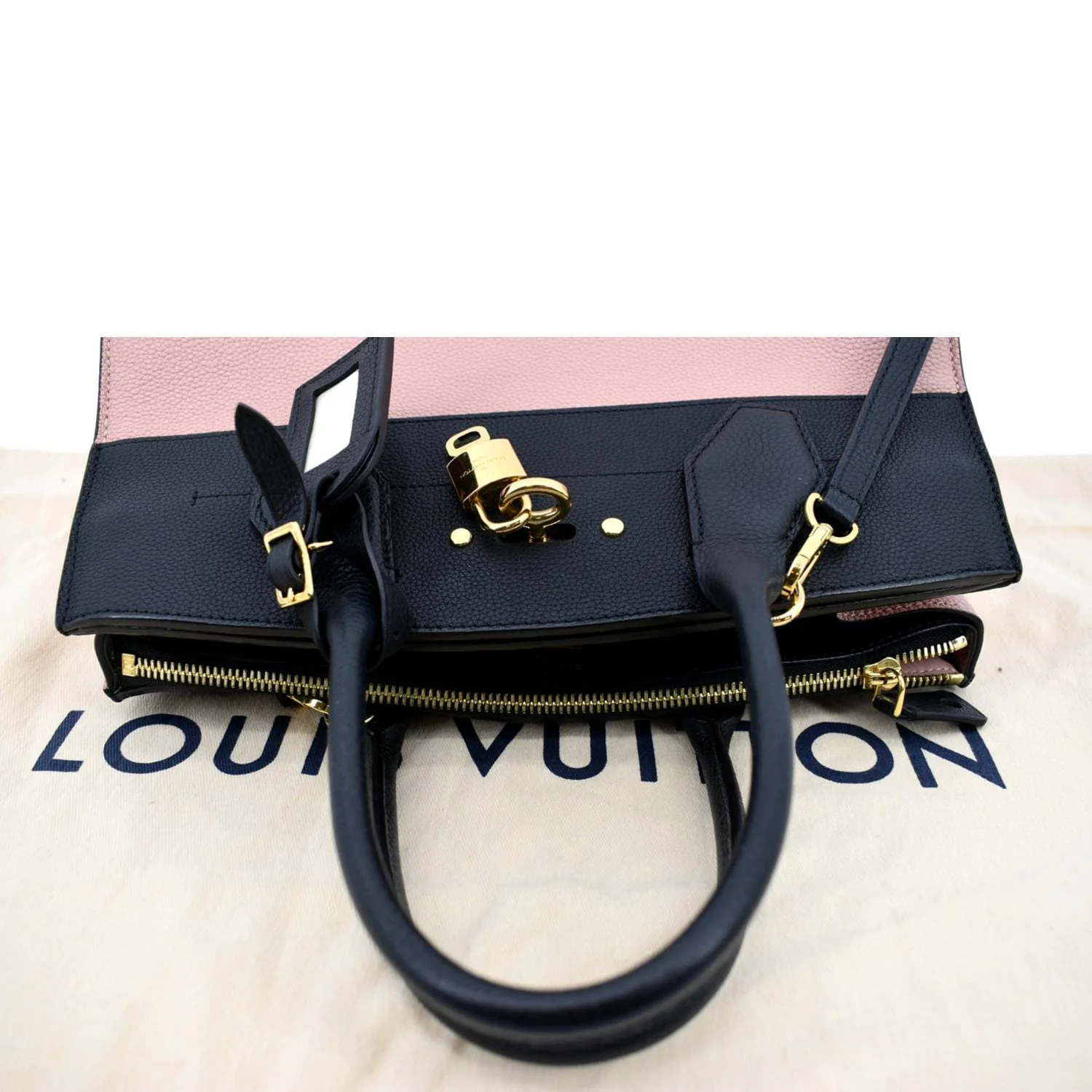 LOUIS VUITTON City Steamer Leather Shoulder Bag Magnolia - Image 4