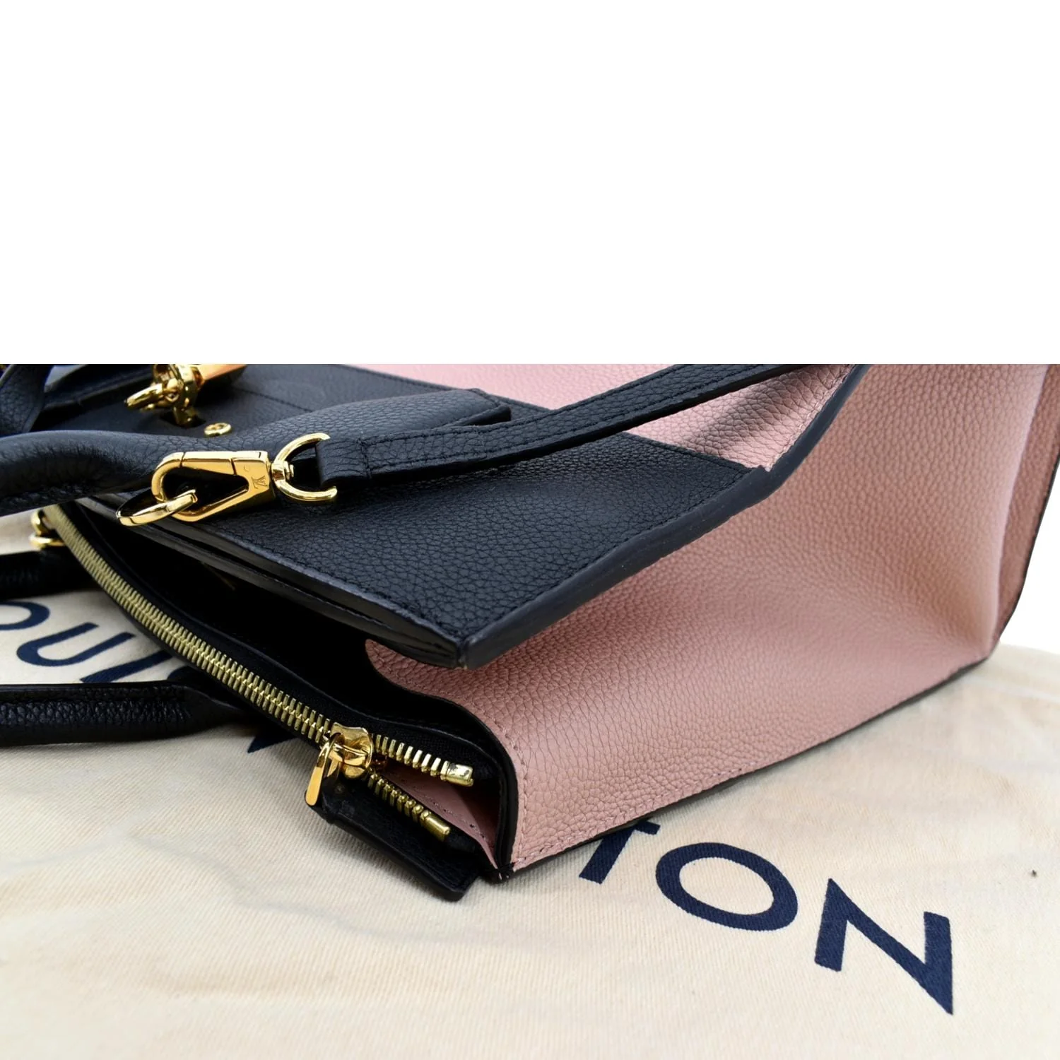 LOUIS VUITTON City Steamer Leather Shoulder Bag Magnolia - Image 6