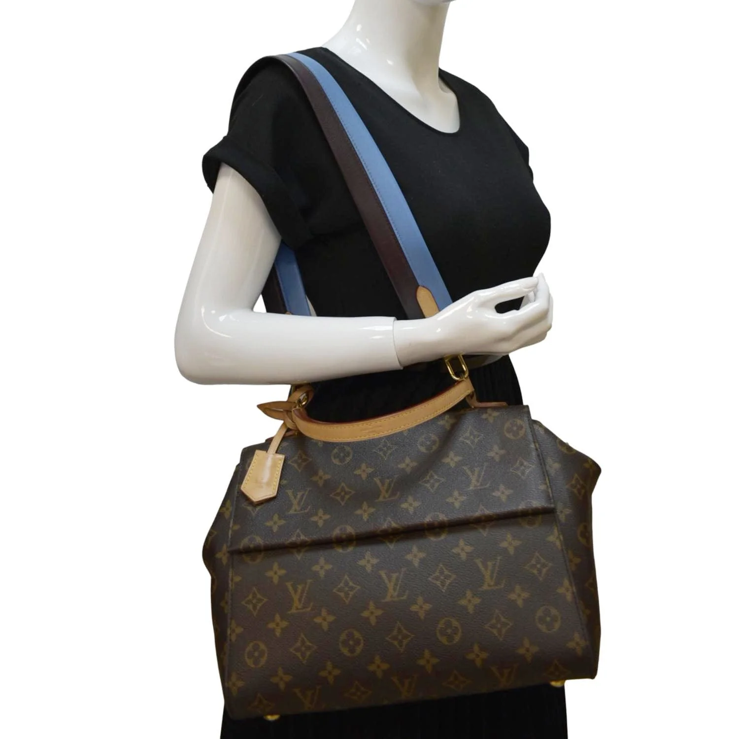 LOUIS VUITTON Cluny MM Monogram Canvas Shoulder Bag Brown - Image 2