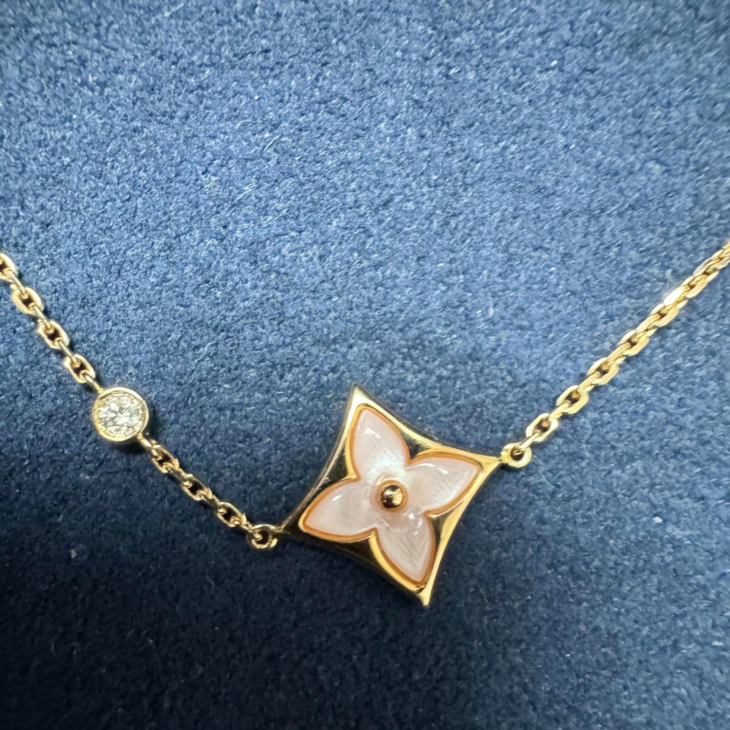 LOUIS VUITTON Color Blossom BB Star Pink Gold Bracelet Golden - Image 6