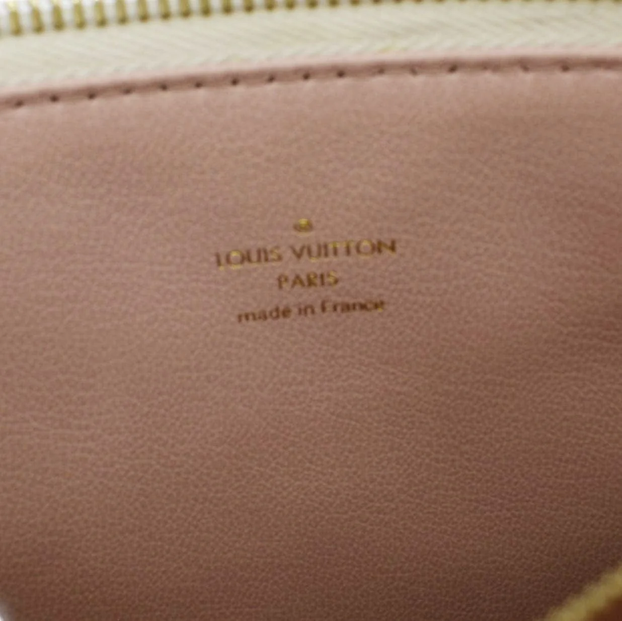 LOUIS VUITTON Coussin PM Monogram Embossed Leather Shoulder Bag Off White - Image 12