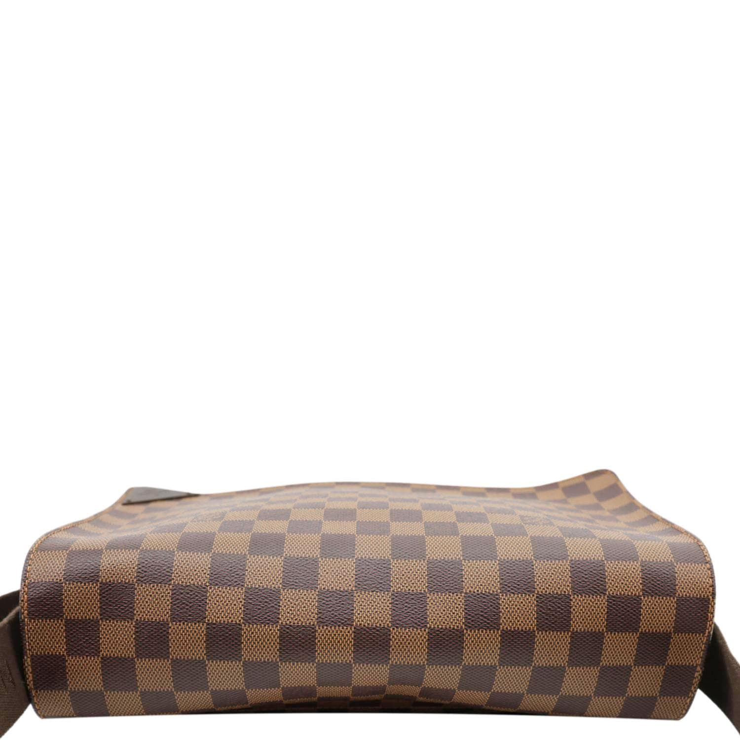 LOUIS VUITTON Shelton MM Damier Ebene Messenger Bag Brown - Image 5
