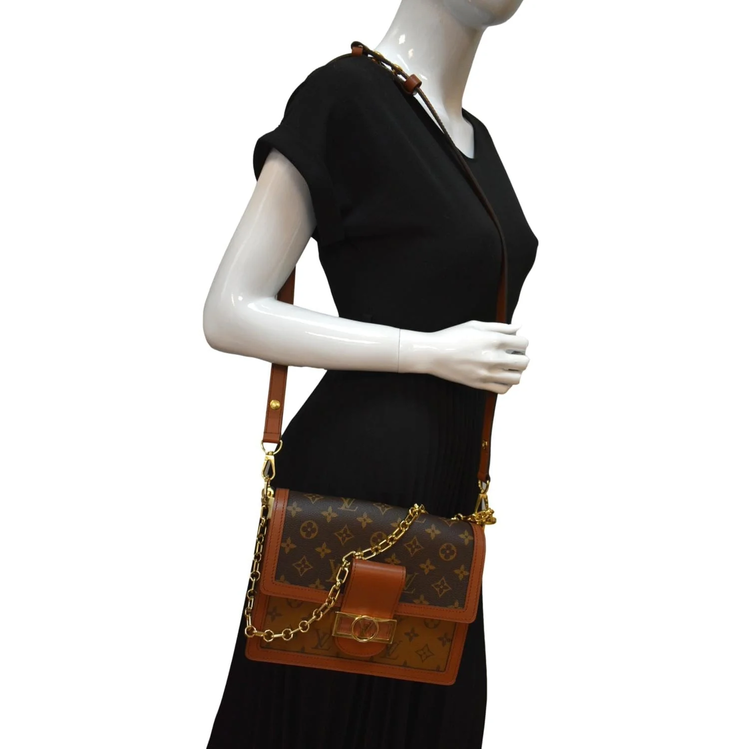 LOUIS VUITTON Dauphine MM Monogram Reverse Canvas Shoulder Bag Brown - Image 2