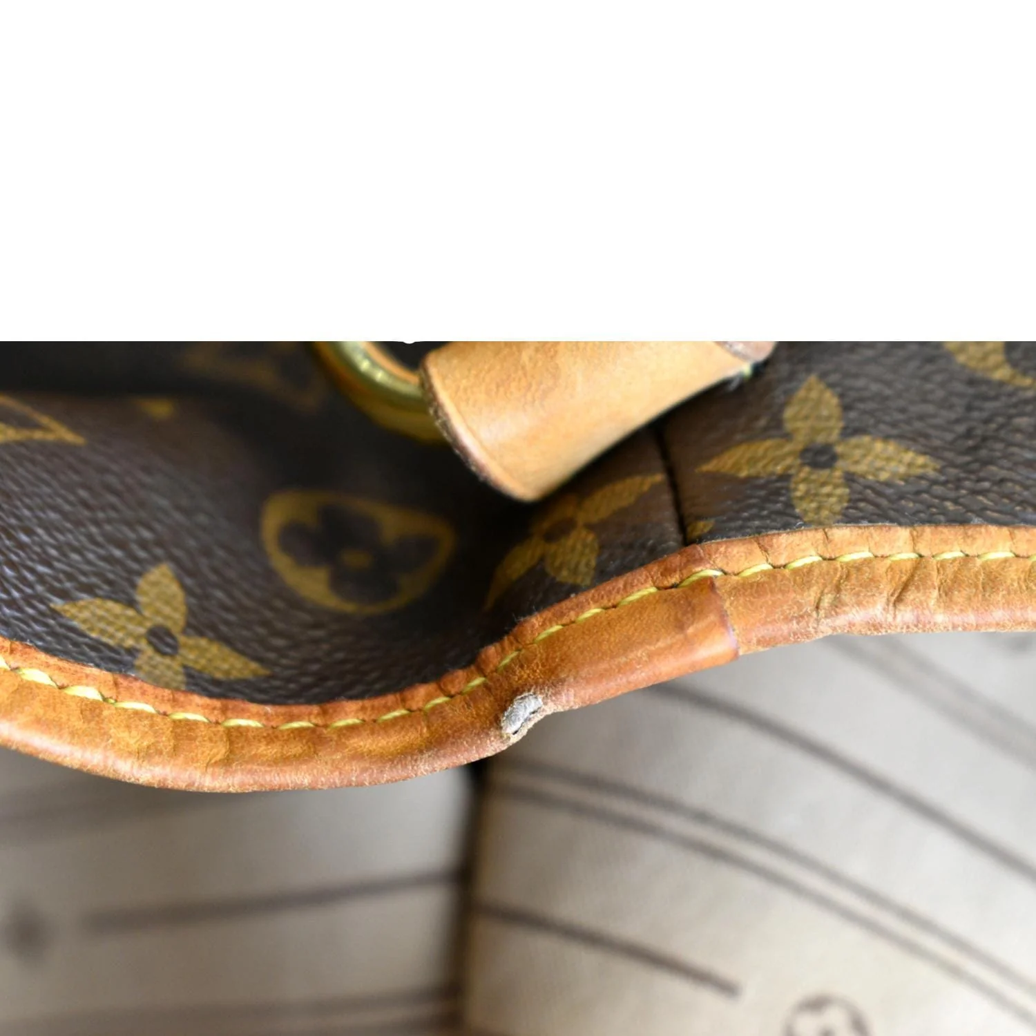LOUIS VUITTON Delightful MM Monogram Canvas Hobo Bag Brown - Image 14