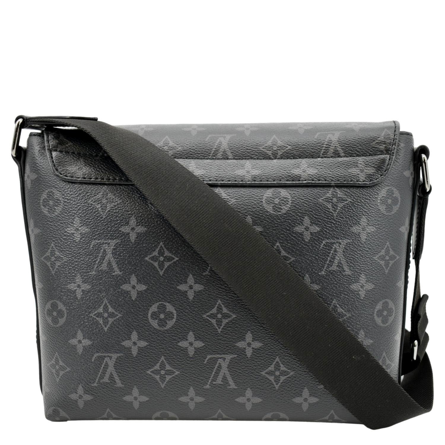 LOUIS VUITTON District PM Monogram Eclipse Messenger Bag Black - Image 3