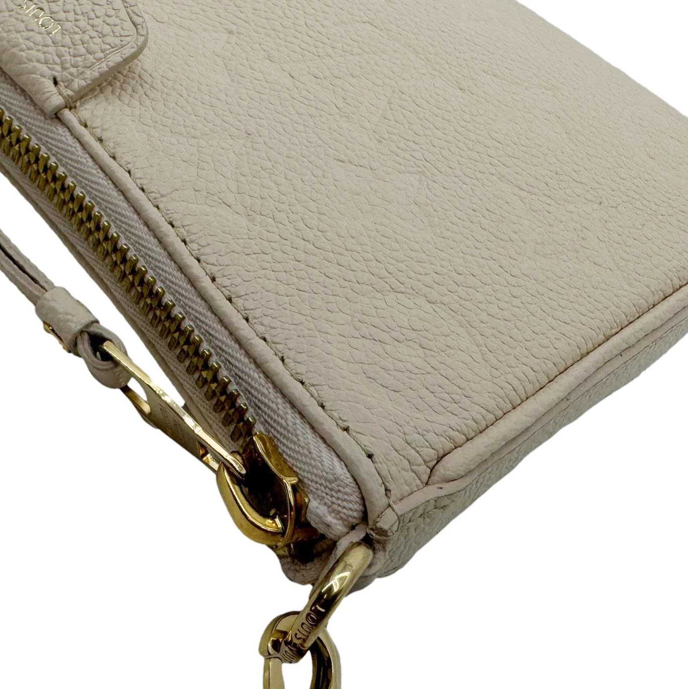 LOUIS VUITTON Easy Pouch On Strap Empreinte Leather Shoulder Bag Pouch Cream - Image 7