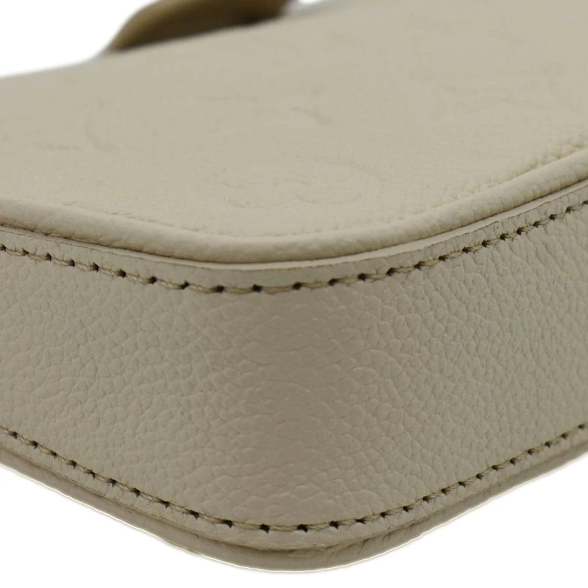 Louis Vuitton Easy Pouch On Strap Empreinte Leather Shoulder Bag Pouch Cream - Image 8