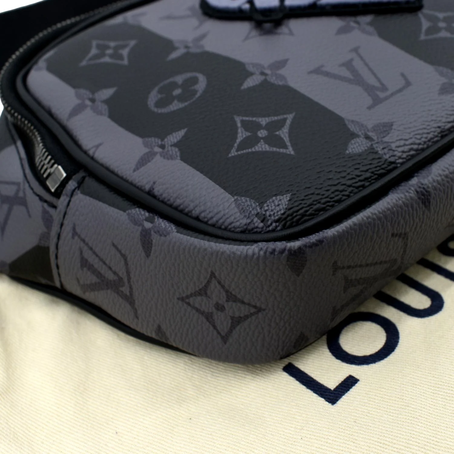 LOUIS VUITTON Modular Sling Monogram Eclipse Shoulder Bag Black - Image 9