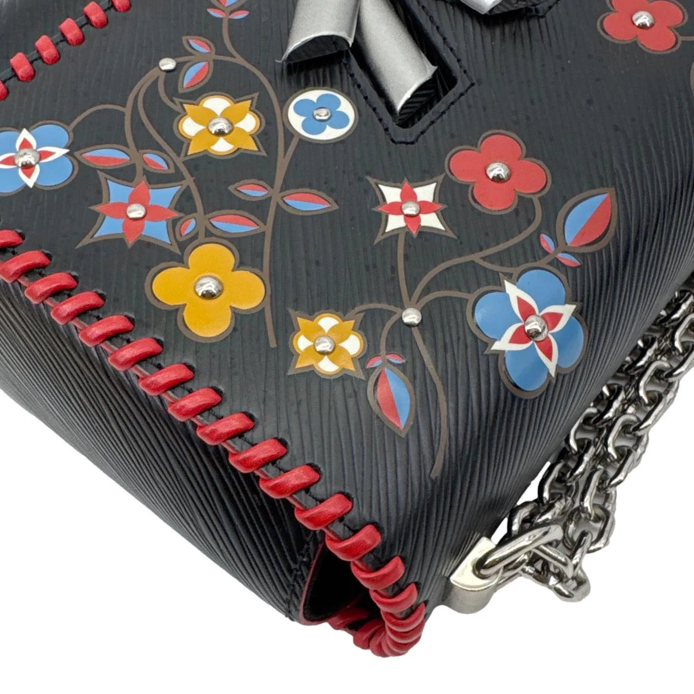 LOUIS VUITTON Twist MM Epi Leather Blooming Flowers Chain Crossbody Bag Black - Image 6