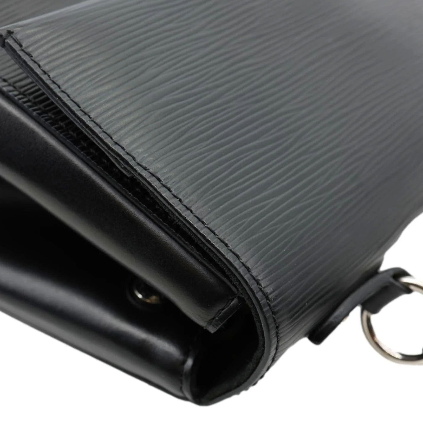 LOUIS VUITTON Cluny MM Epi Leather Top Handle Shoulder Bag Black - Image 5
