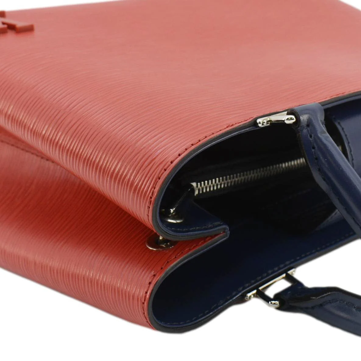 LOUIS VUITTON Kleber PM Epi Leather Shoulder Bag Red - Image 5