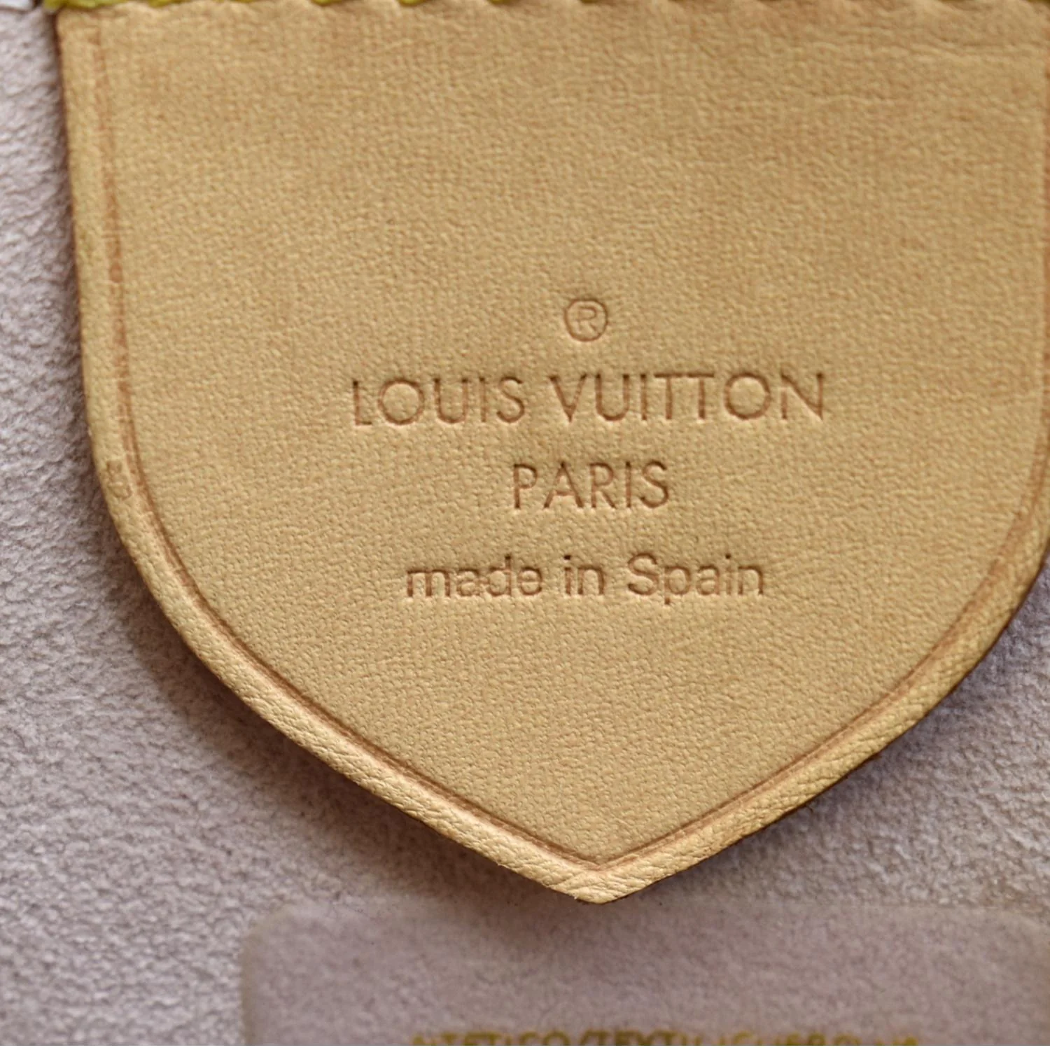LOUIS VUITTON Girolata Damier Azur Shoulder Bag White - Image 11