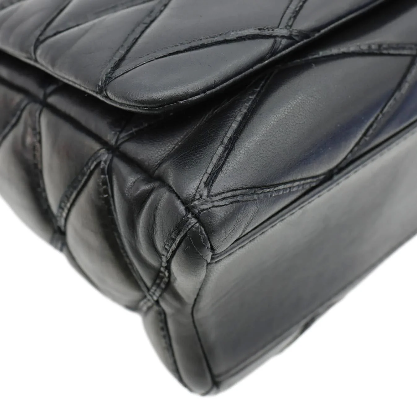LOUIS VUITTON GO-14 MM Malletage Quilted Lambskin Leather Crossbody Bag Black - Image 8