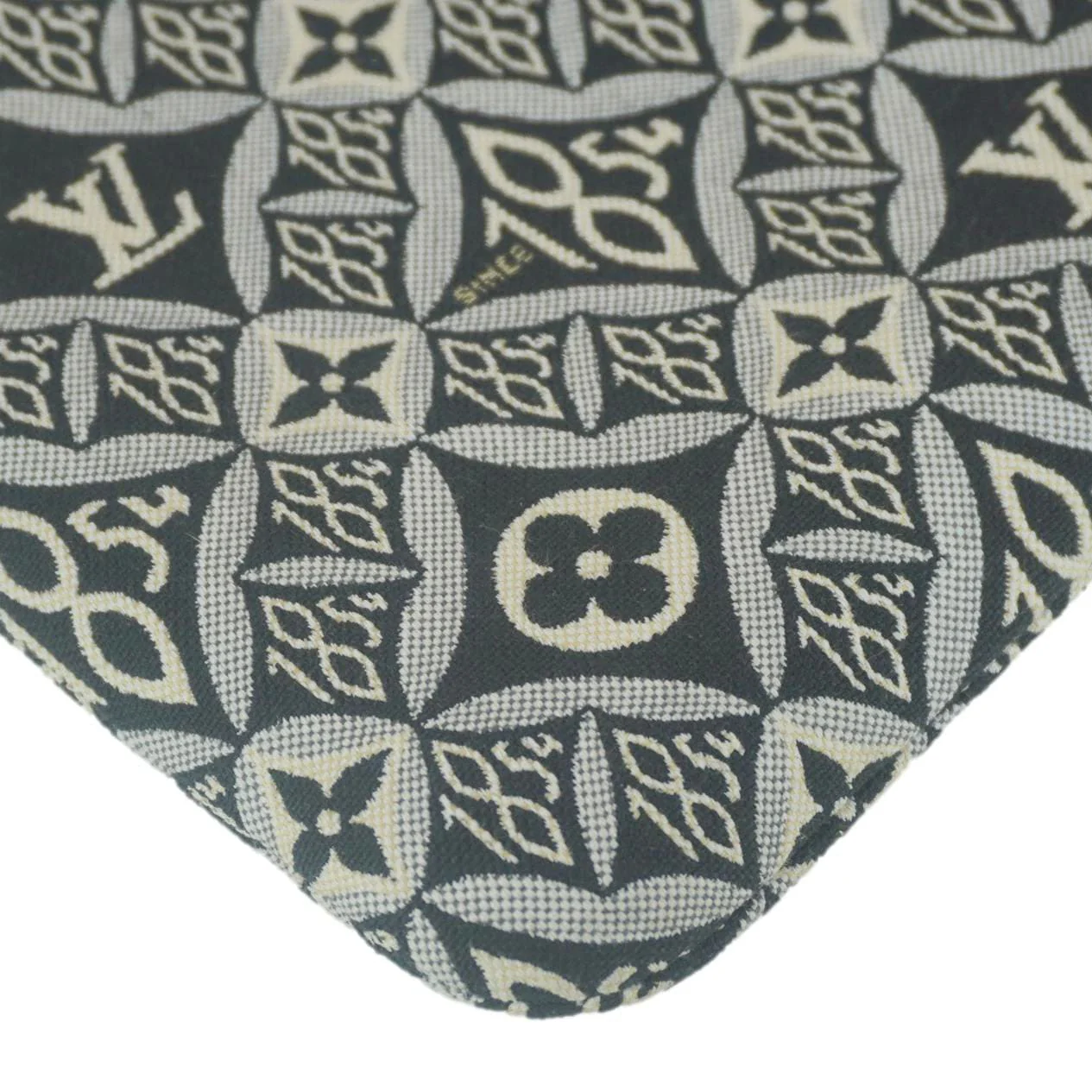 LOUIS VUITTON Neverfull Since 1854 Jacquard Wristlet Pouch Black - Image 8