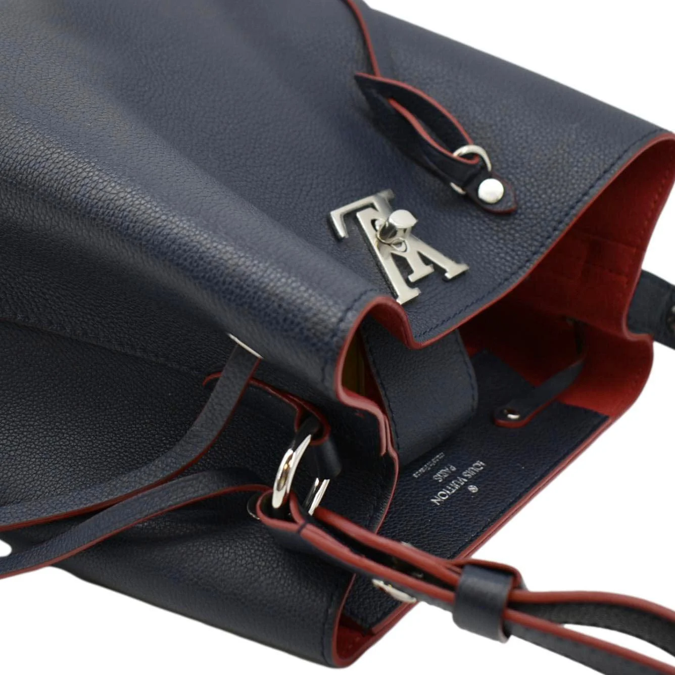 LOUIS VUITTON Lockme Braided Leather Shoulder Bucket Bag Navy - Image 5