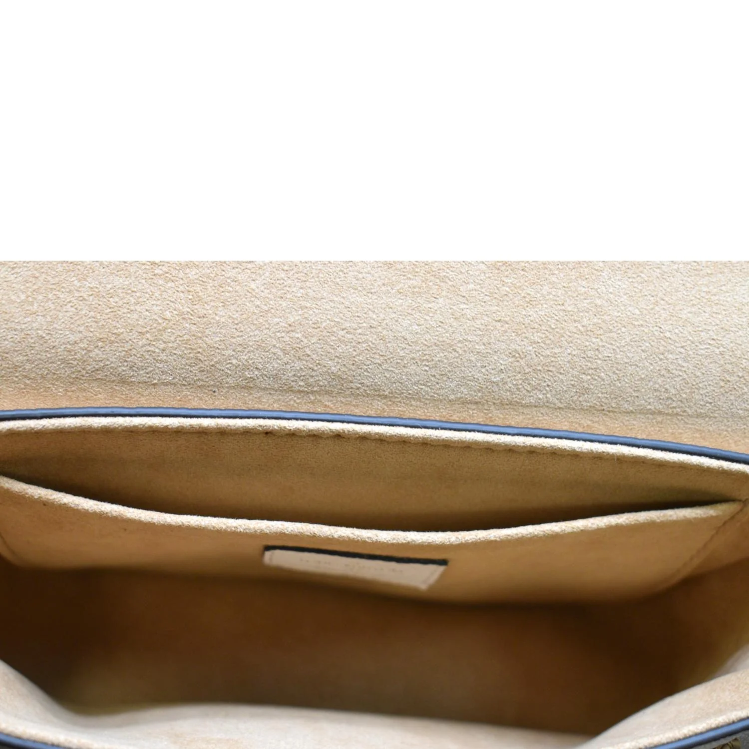 LOUIS VUITTON Lockme Tender Grained Calfskin Leather Shoulder Bag Quartz - Image 10