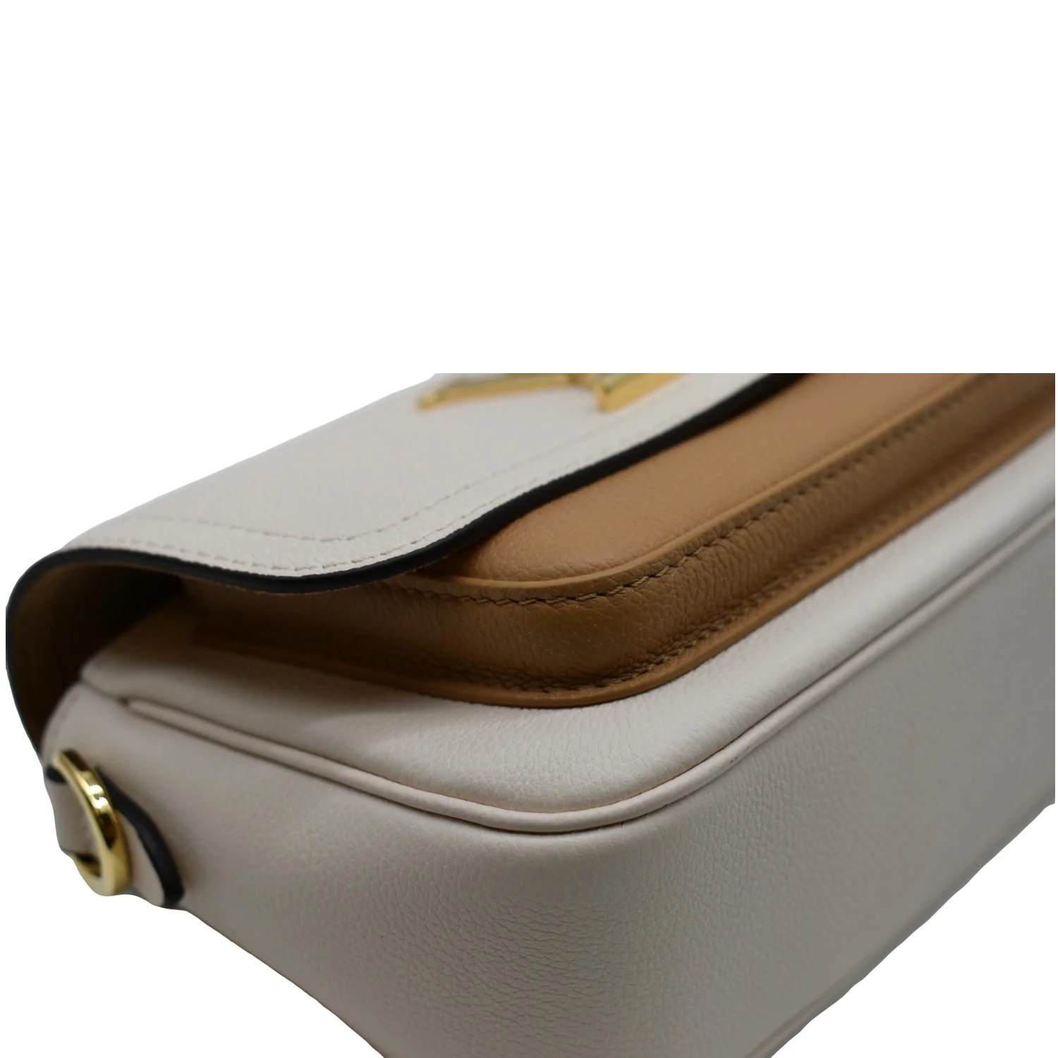 LOUIS VUITTON Lockme Tender Grained Calfskin Leather Shoulder Bag Quartz - Image 6