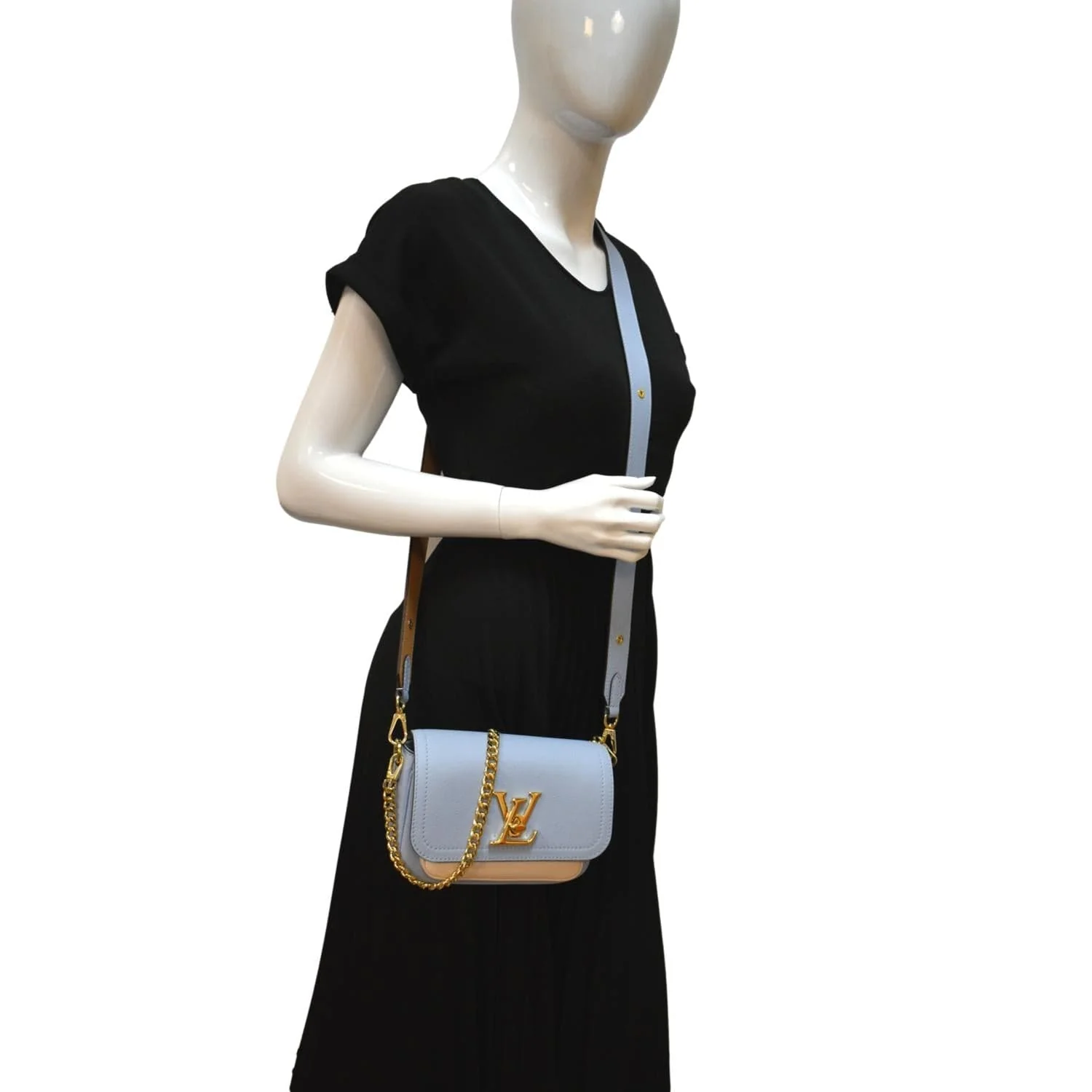 LOUIS VUITTON Lockme Tender Grained Calfskin Leather Shoulder Bag Blue - Image 2