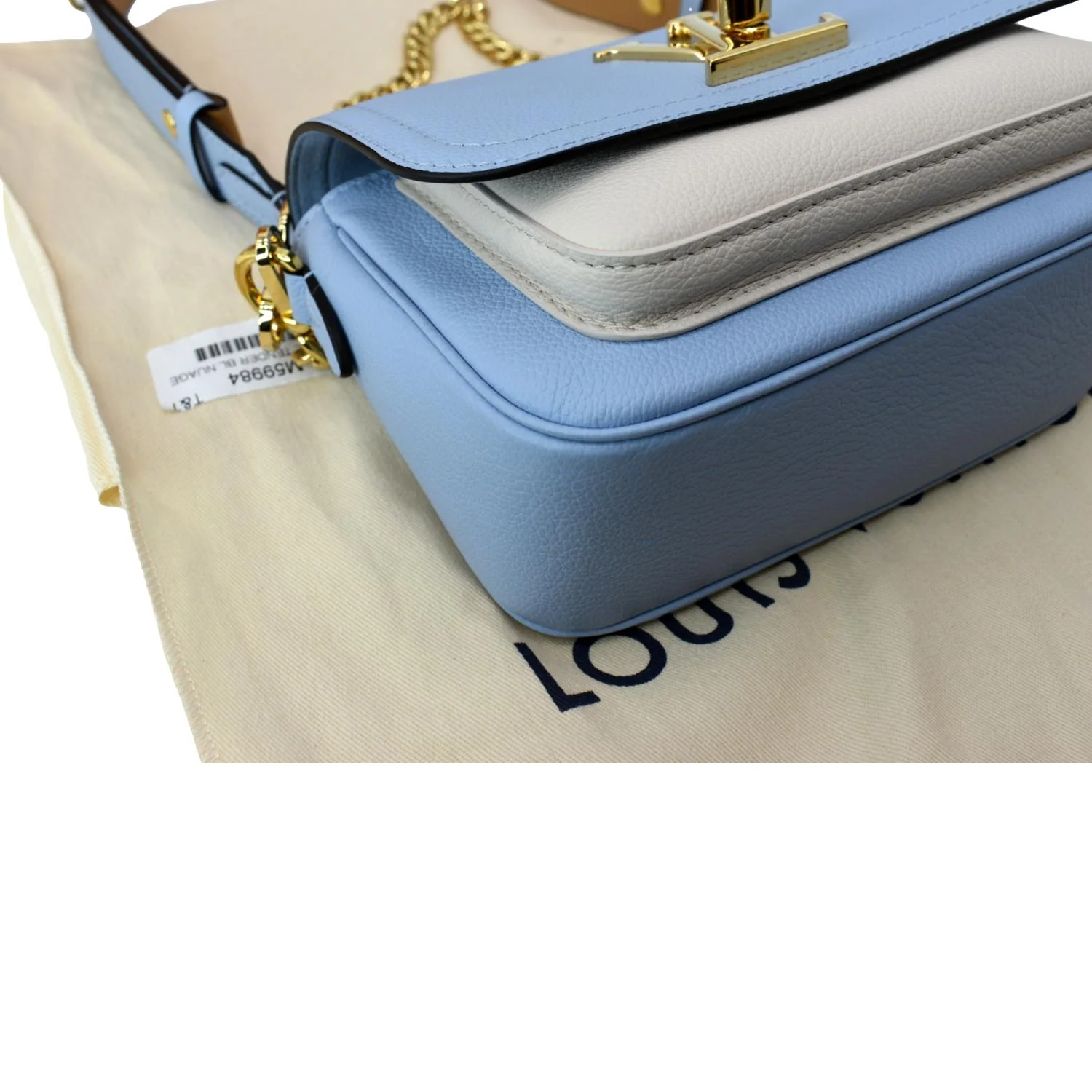 LOUIS VUITTON Lockme Tender Grained Calfskin Leather Shoulder Bag Blue - Image 6