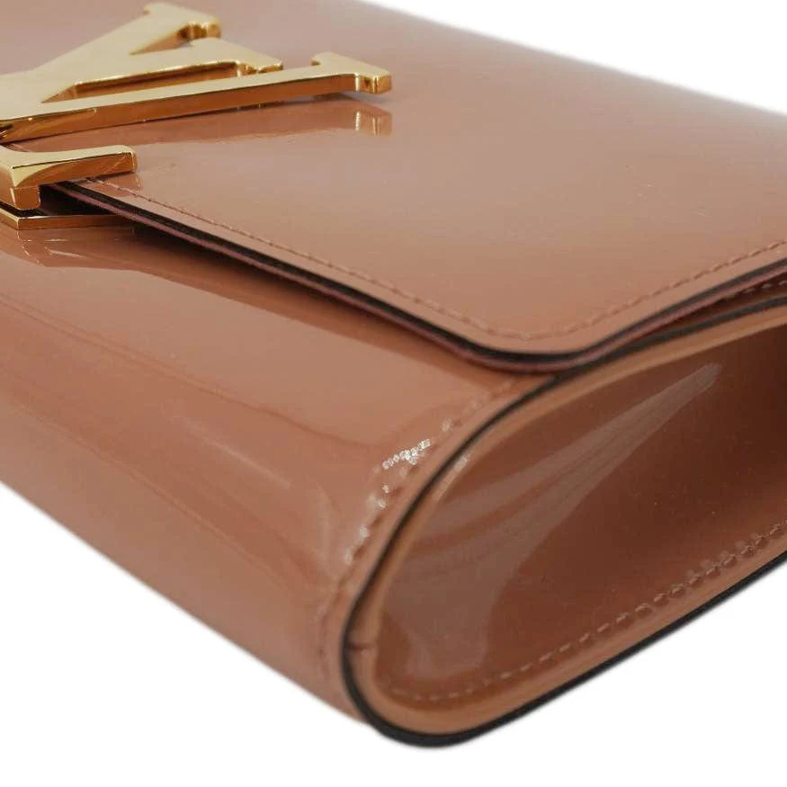LOUIS VUITTON Louise Vernis Leather Clutch Tan - Image 8