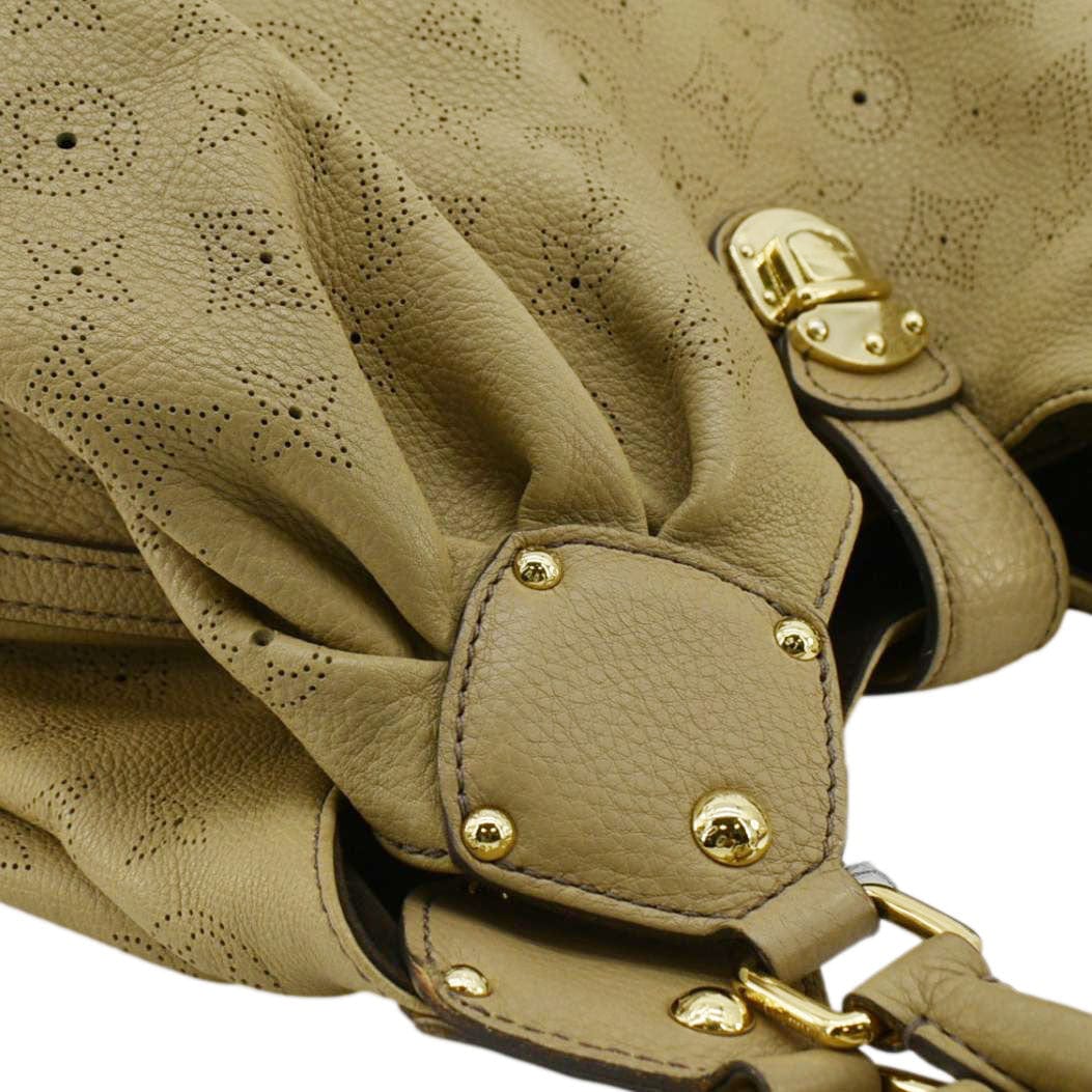LOUIS VUITTON Solar Large Mahina Leather Hobo Bag Beige - Image 6