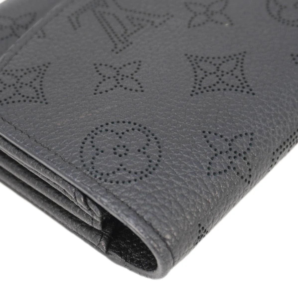 LOUIS VUITTON Iris Mahina Monogram Leather Wallet Black - Image 10