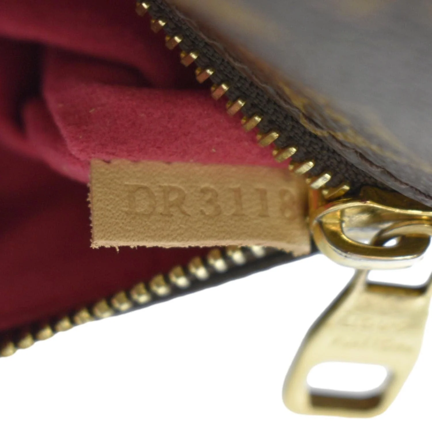 LOUIS VUITTON Metis Pochette Patches Monogram Canvas Crossbody Bag Brown - Image 14