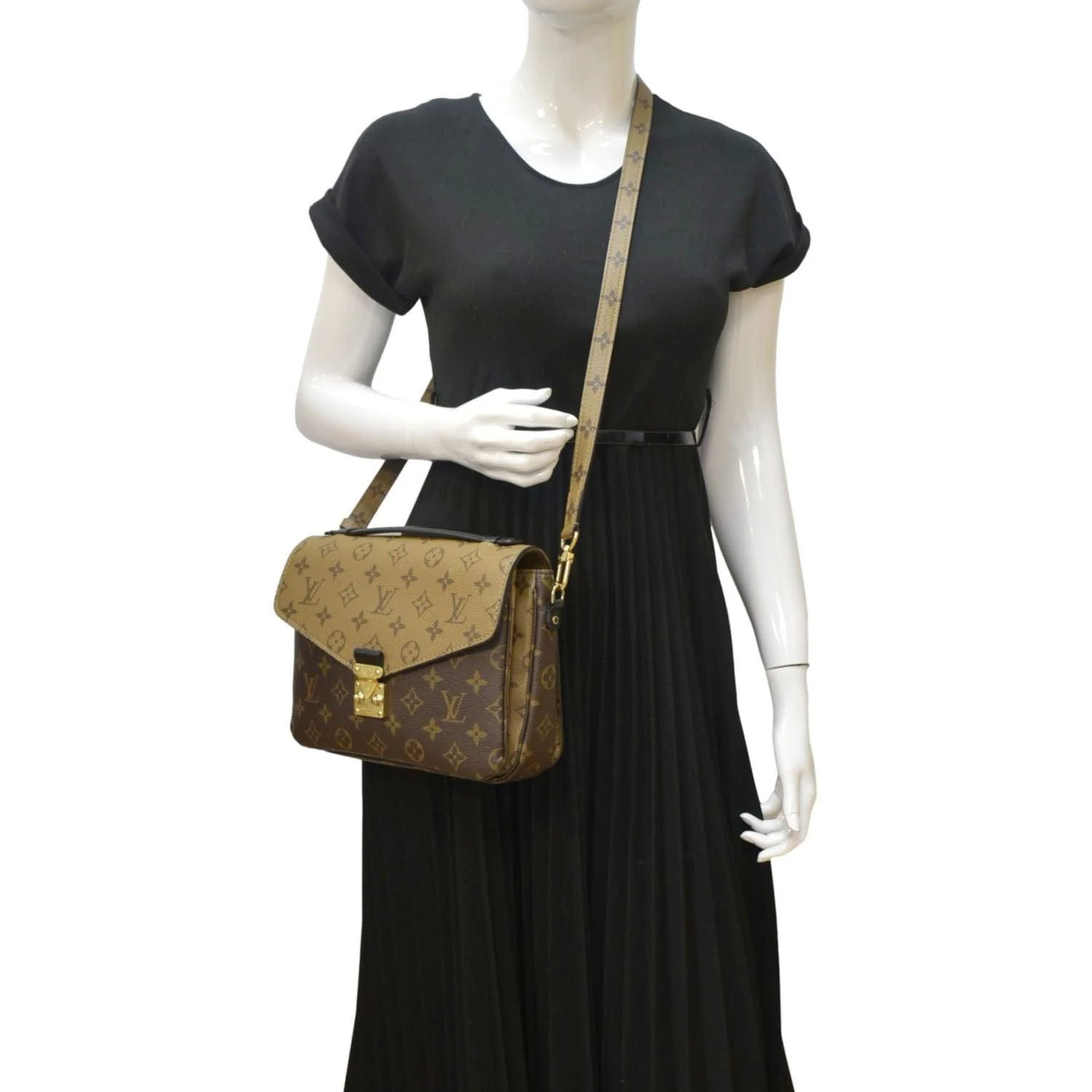LOUIS VUITTON Metis Pochette Reverse Monogram Canvas Crossbody Bag Brown - Image 2