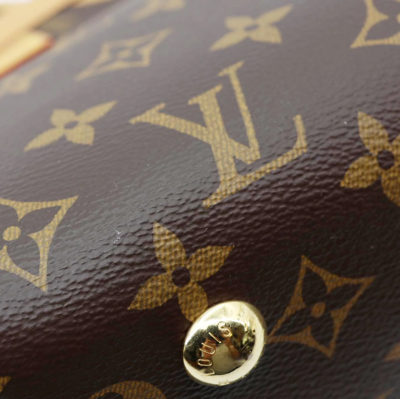 LOUIS VUITTON Carryall PM Monogram Canvas Shoulder Bag Brown - Image 12