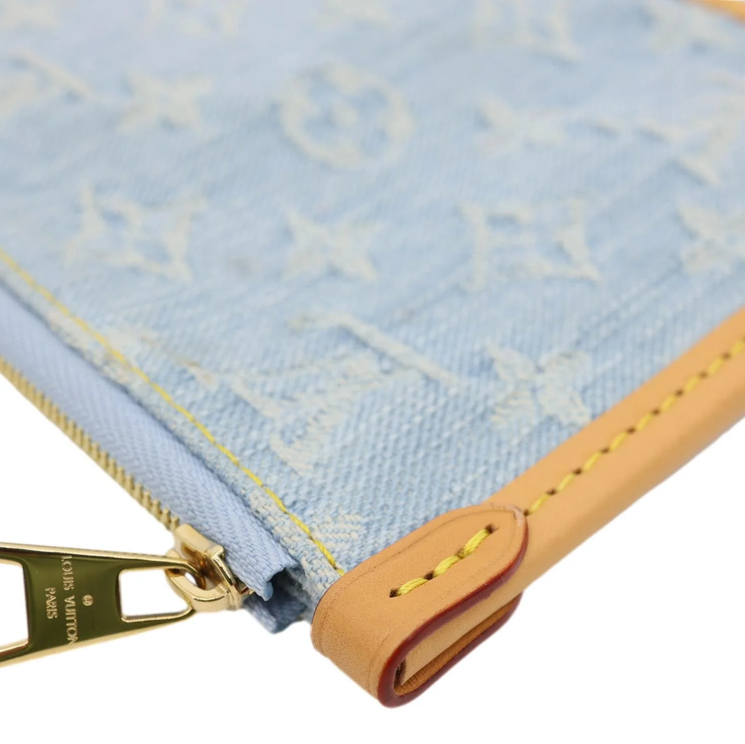 LOUIS VUITTON Monogram Denim Pochette Wristlet Light Blue - Image 5