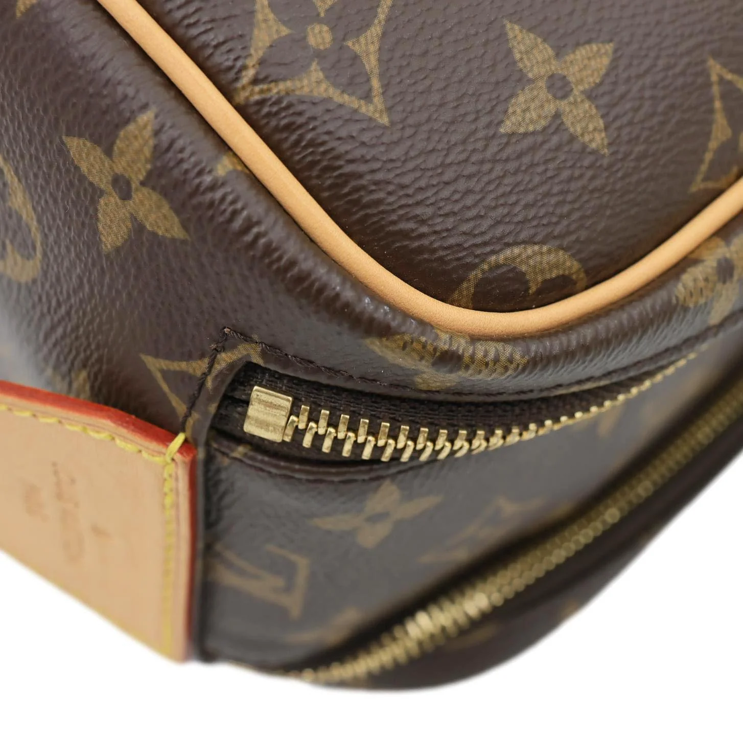 LOUIS VUITTON Dopp Kit Monogram Canvas Toiletry Pouch Brown - Image 7