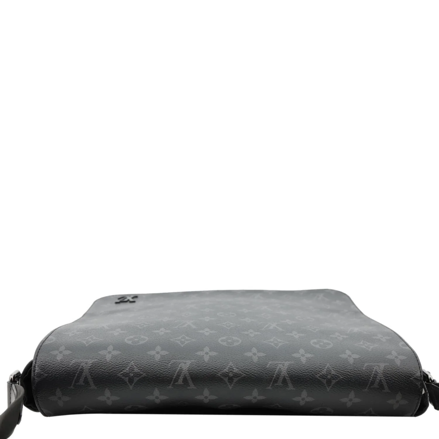 LOUIS VUITTON District MM Monogram Eclipse Messenger Bag Black - Image 11