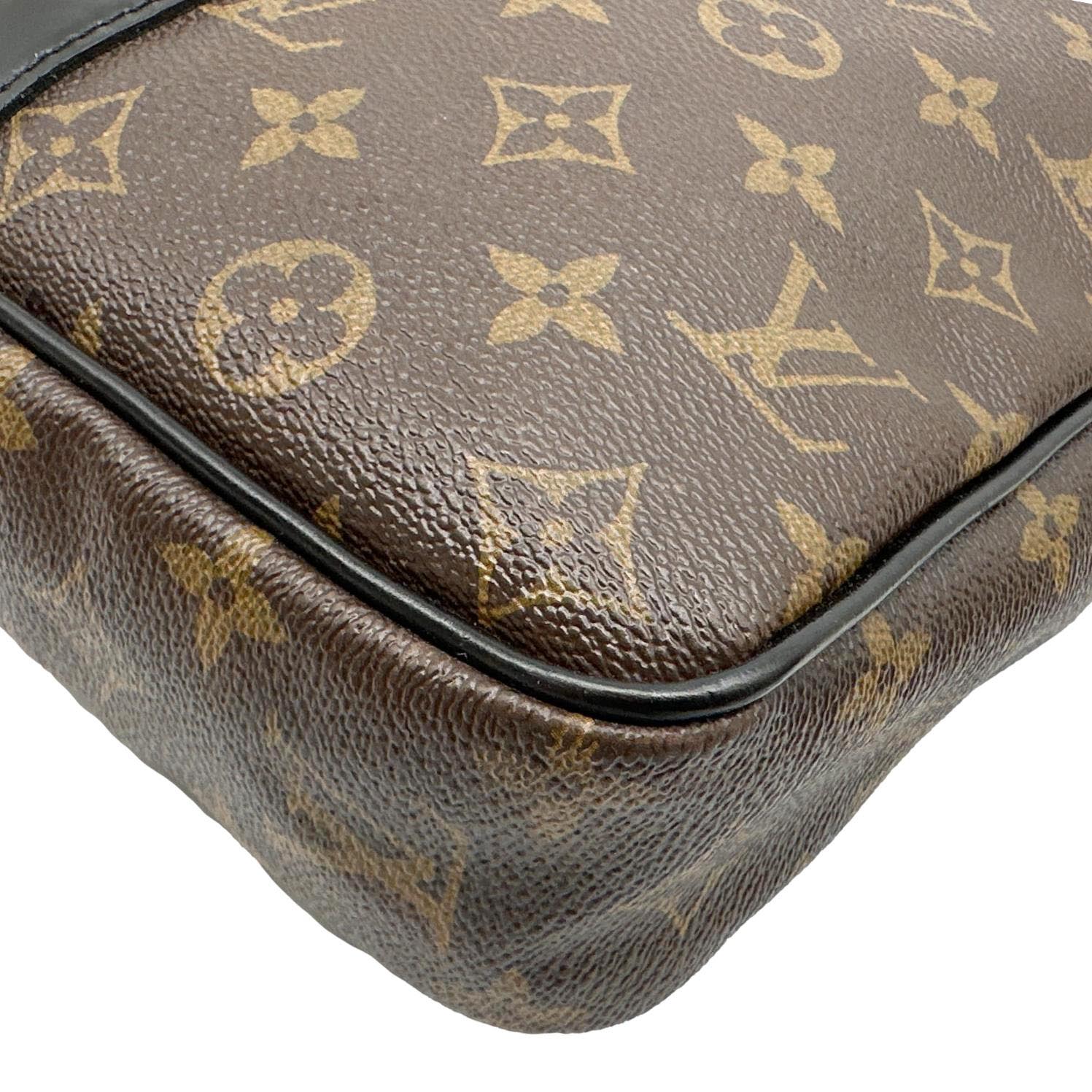 LOUIS VUITTON Porte Documents Voyage Monogram Macassar Canvas Briefcase Bag Brown - Image 9