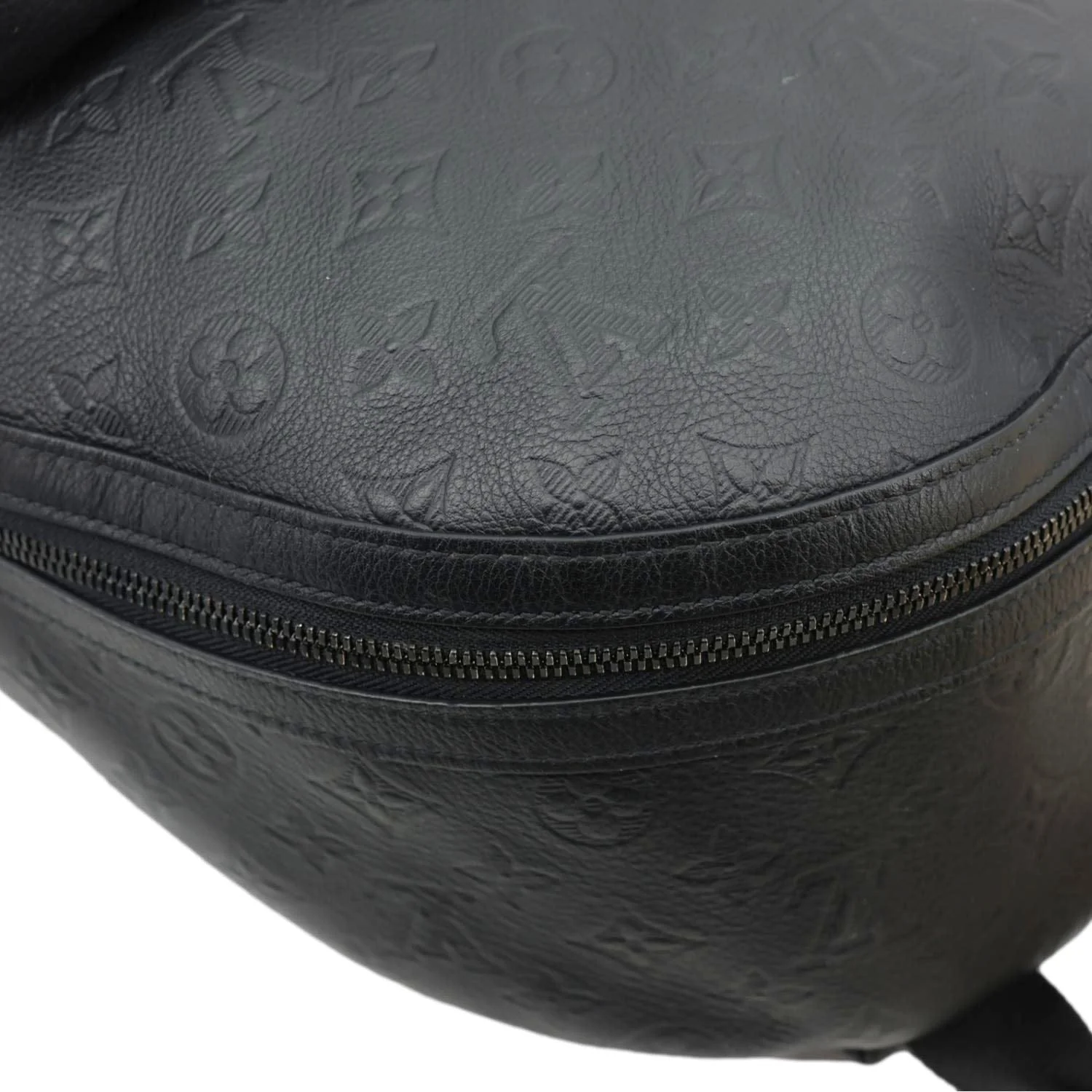 LOUIS VUITTON Discovery PM Calfskin Monogram Shadow Backpack Bag Black - Image 6