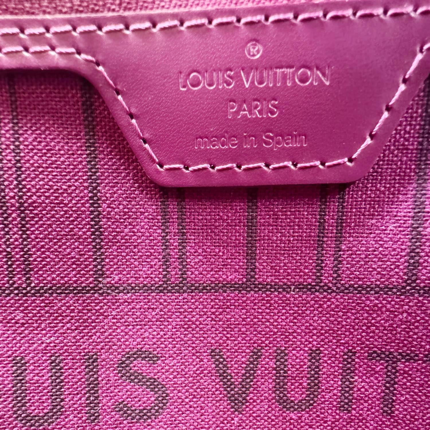 LOUIS VUITTON Neverfull MM Totem Monogram Canvas Shoulder Bag Magenta - Image 16