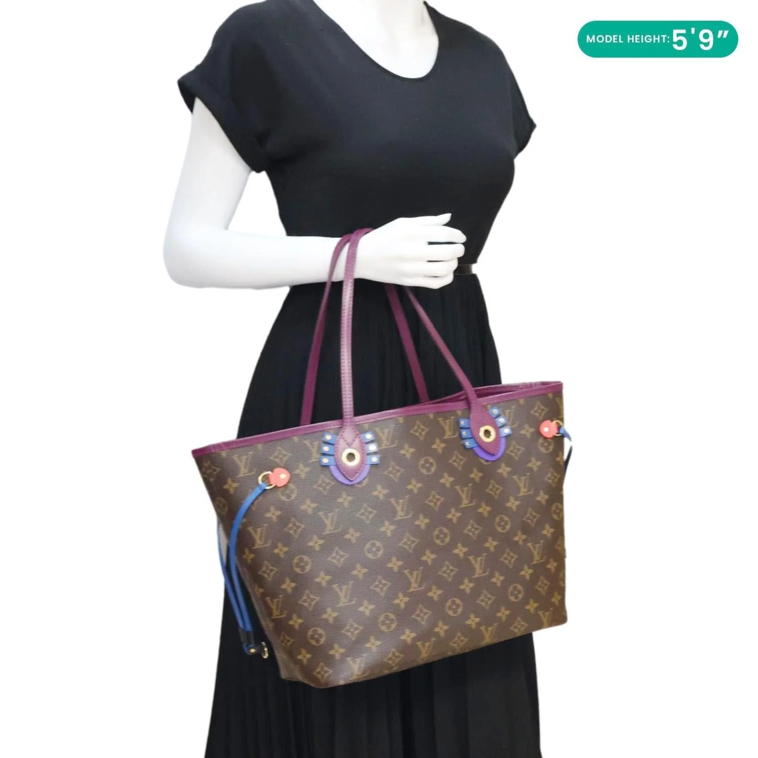 LOUIS VUITTON Neverfull MM Totem Monogram Canvas Shoulder Bag Magenta - Image 2