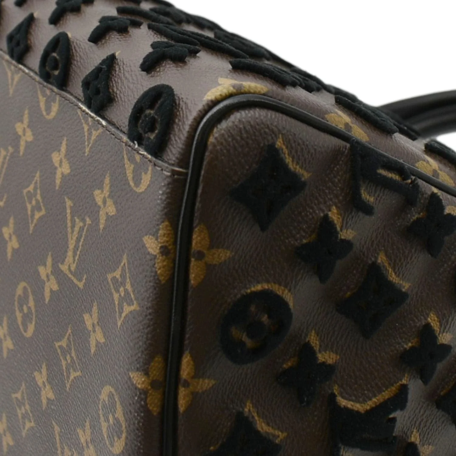 LOUIS VUITTON Keepall Triangle 50 Monogram Tuffetage Travel Bag Black - Image 8