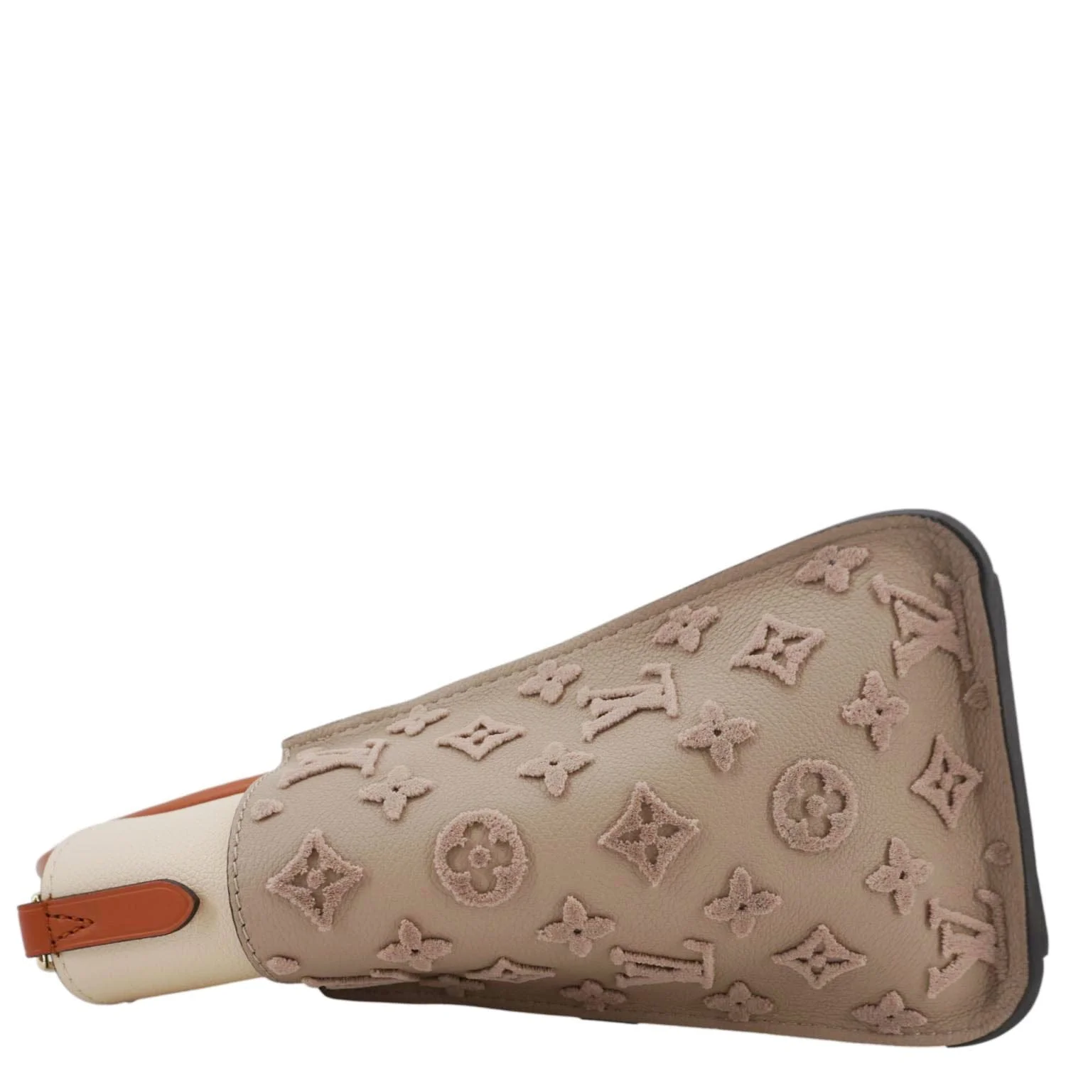 LOUIS VUITTON On My Side MM Monogram Tufting Shoulder Bag Galet - Image 9
