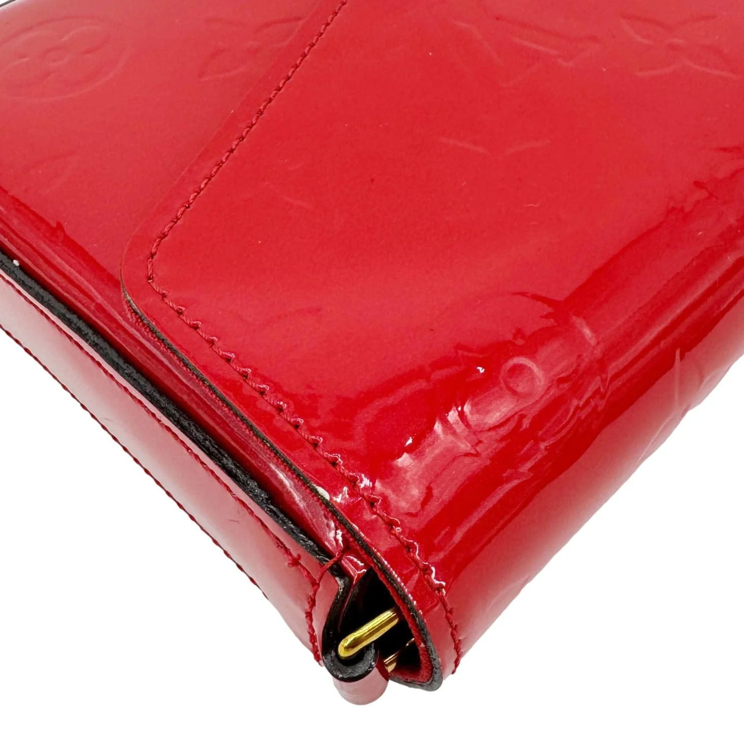 LOUIS VUITTON Felicie Pochette Monogram Vernis Crossbody Bag Red - Image 10