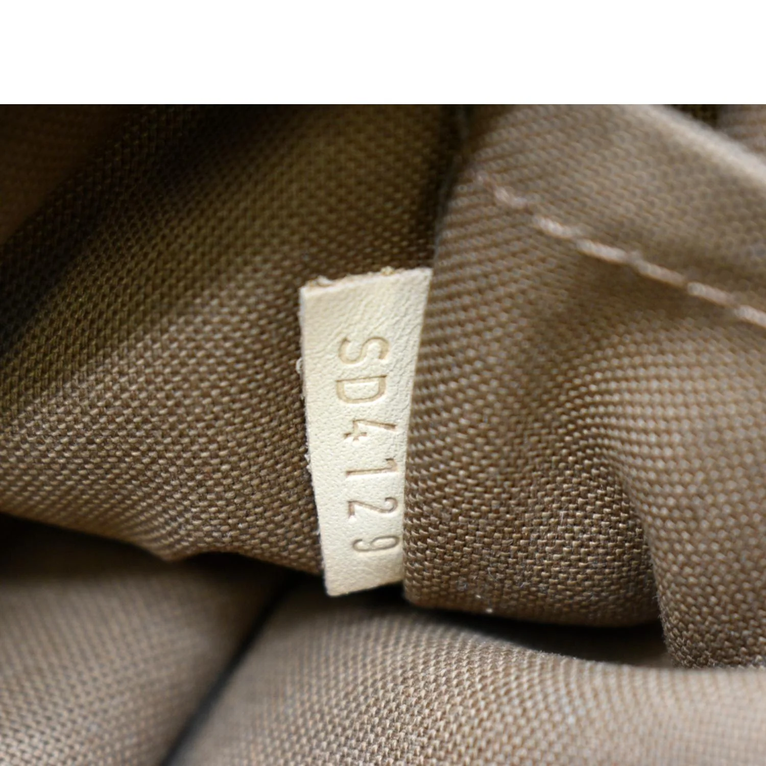 LOUIS VUITTON Multi Pochette Accessoires Monogram Canvas Shoulder Bag Khaki - Image 14