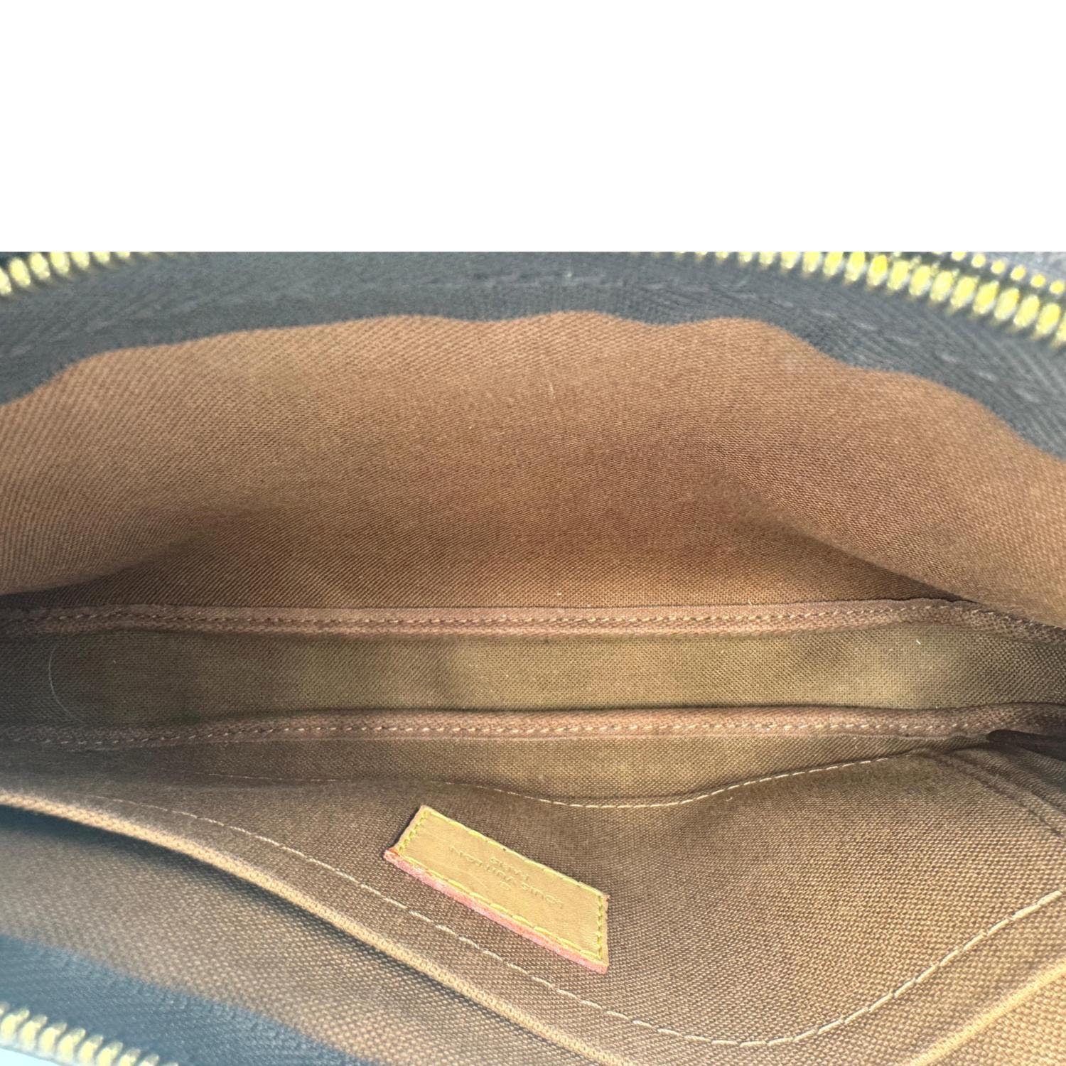 LOUIS VUITTON Multi Pochette Accessoires Monogram Canvas Crossbody Bag Brown - Image 17